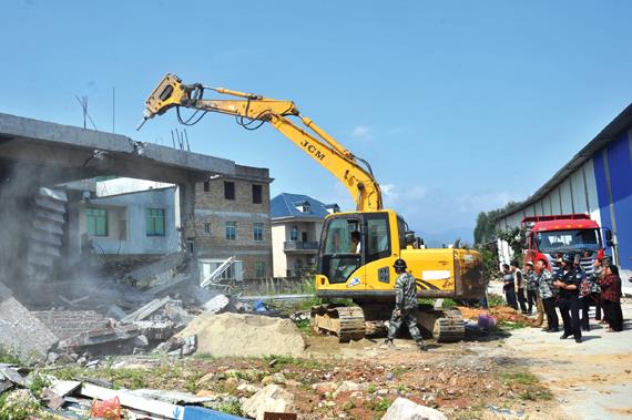 仙游大济尾坂人口_福建省仙游大济龙坂图(3)